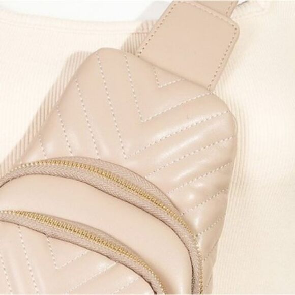 Fame Faux Leather Cushioned Sling Bag Elegant Cream Quilted Crossbody Purses - Picture 4 of 5